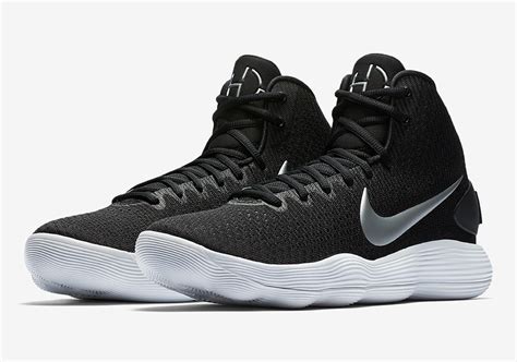 nike hyperdunk 2017.